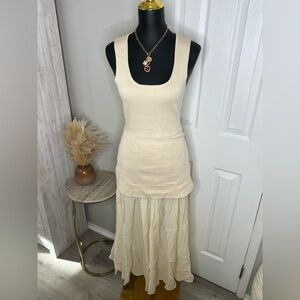 Elegant Cream Sleeveless Dress